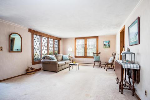 43 Wallace Ave, Bourne, MA 02532 photo 10