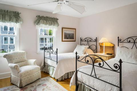 14 Cross St, Mashpee, MA 02649 photo 15
