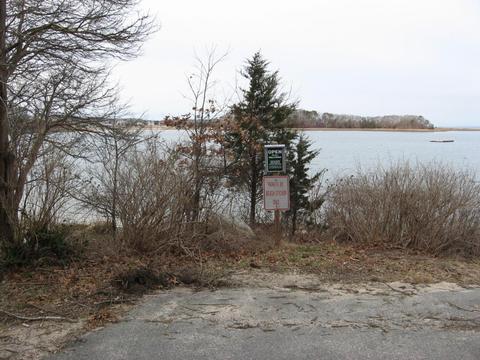 25 Ocean Ave, Bourne, MA 02532 photo 9