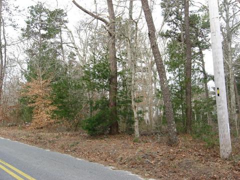 25 Ocean Ave, Bourne, MA 02532 photo 1