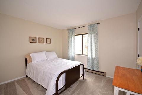 8 Roundhouse Rd, Bourne, MA 02532 photo 10