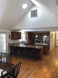 19 Roosevelt Rd, Cotuit, MA 02635 photo 18