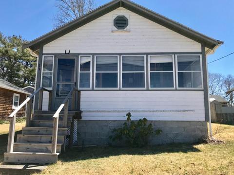 29 Agawam Beach Rd, Wareham, MA 02571 photo 1