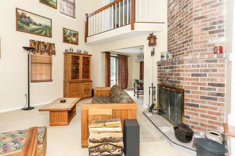 385 Skunknet Rd, Centerville, MA 02632 photo 13