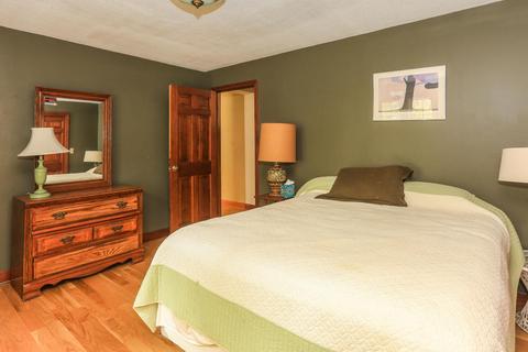 123 Great Neck Rd, Wareham, MA 02571 photo 8