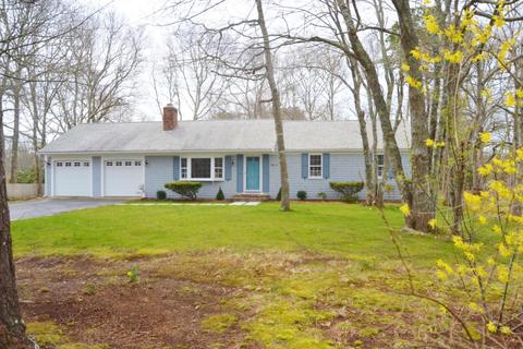 56 Thoreau Dr, Centerville, MA 02632 photo 3