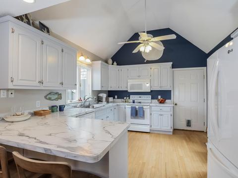 60 Aeries Ave, Eastham, MA 02642 photo 8