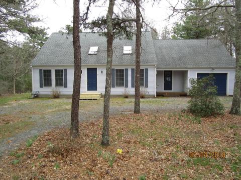 17 Tern Cir, Mashpee, MA 02649 photo 1