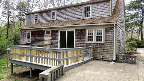 24 Longview Dr, Centerville, MA 02632 photo 2