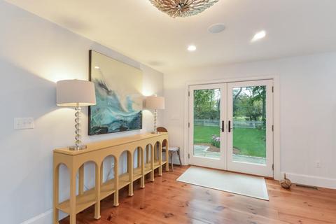 44 Crosby Cir, Osterville, MA 02655 photo 3