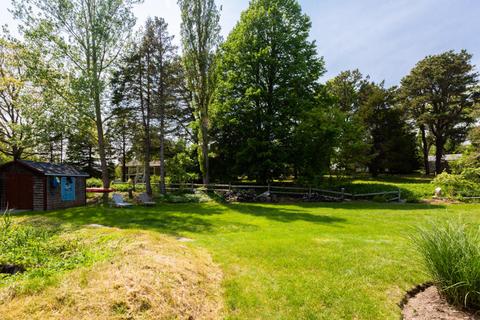35 Governor Prence Rd, Eastham, MA 02642 photo 3