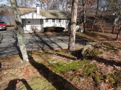 21 Maple St, Buzzards Bay, MA 02532 photo 4
