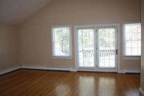 521 Old Post Rd, Walpole, MA 02081 photo 14