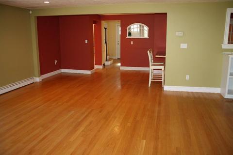 521 Old Post Rd, Walpole, MA 02081 photo 9