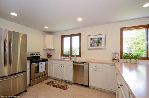 7 Brady Rd, Bourne, MA 02532 photo 3