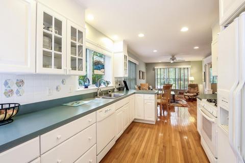 15 Windsor Pt, Mashpee, MA 02649 photo 12