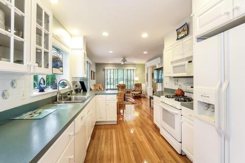 15 Windsor Pt, Mashpee, MA 02649 photo 13