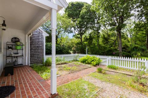 2 Arrowood Dr, Eastham, MA 02642 photo 5