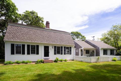 2 Arrowood Dr, Eastham, MA 02642 photo 2
