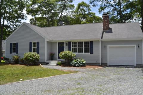 77 Mitchells Way, Hyannis, MA 02601 photo 1