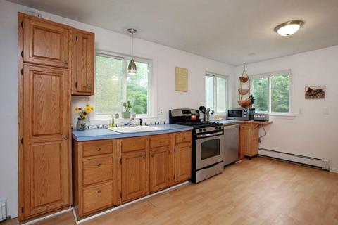 116 Content Ln, Cotuit, MA 02635 photo 6