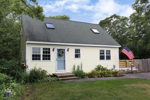 116 Content Ln, Cotuit, MA 02635 photo 1
