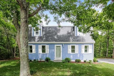 58 Chartwell Dr, Bourne, MA 02532 photo 2