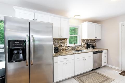 58 Chartwell Dr, Bourne, MA 02532 photo 4