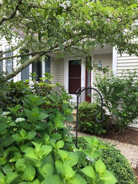 20 Executive Dr, Mashpee, MA 02649 photo 2