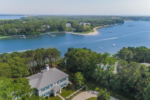 797 Old Post Rd, Cotuit, MA 02635 photo 1