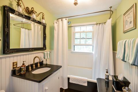 11 Ash St, Mashpee, MA 02649 photo 25