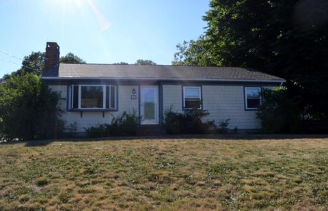 37 Megan Rd, Hyannis, MA 02601 photo 1