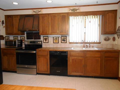 109 Ralyn Rd, Cotuit, MA 02635 photo 5