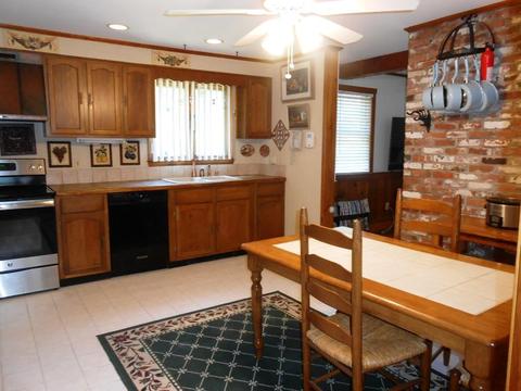 109 Ralyn Rd, Cotuit, MA 02635 photo 4