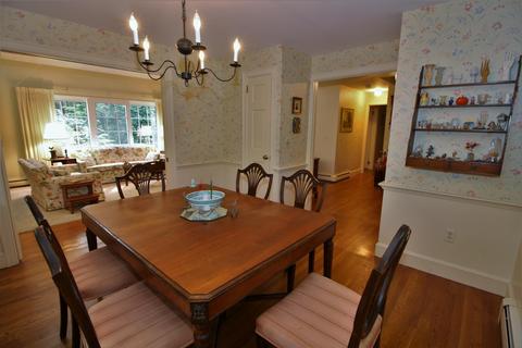 10 Cotuit Bay Dr, Cotuit, MA 02635 photo 5