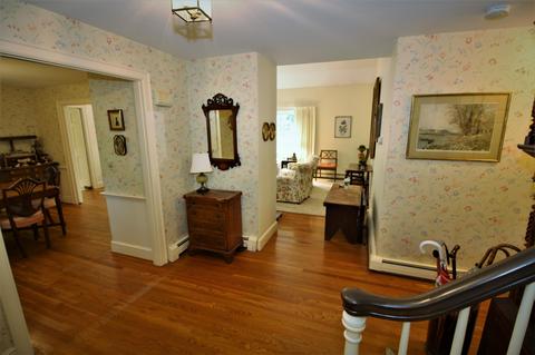 10 Cotuit Bay Dr, Cotuit, MA 02635 photo 2