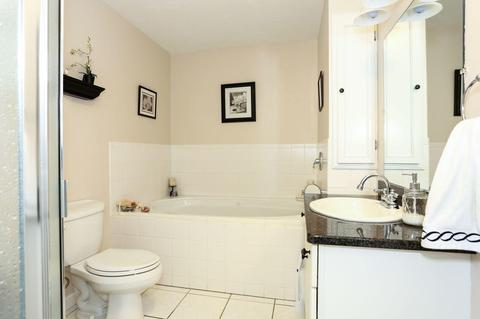 27 Gold Leaf Ln, Mashpee, MA 02649 photo 15