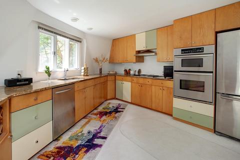 167 Ralyn Rd, Cotuit, MA 02635 photo 6