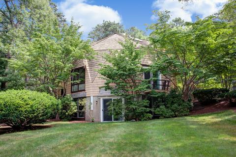 167 Ralyn Rd, Cotuit, MA 02635 photo 1