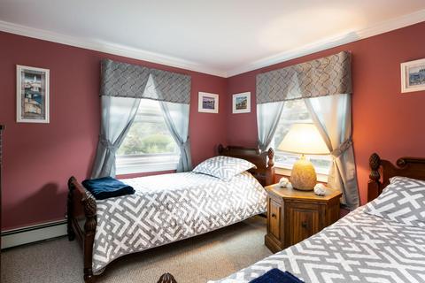 211 Arrowhead Dr, Hyannis, MA 02601 photo 10