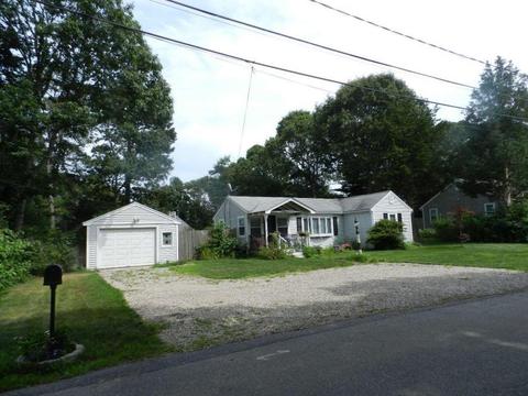 48 Seabury Ln, Centerville, MA 02632 photo 1