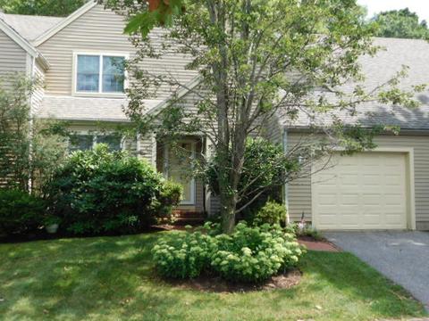 4 Bishops, Mashpee, MA 02649 photo 1