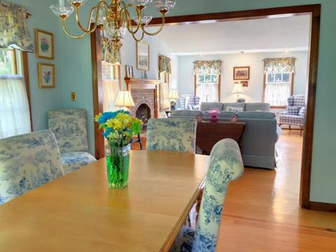 37 Monomoscoy Rd, Mashpee, MA 02649 photo 10