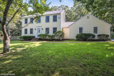 551 Cedar St, West Barnstable, MA 02668 photo 1