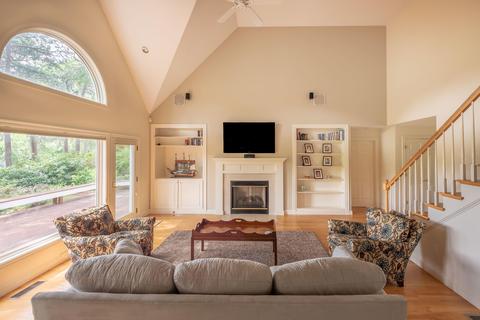243 Willowbend Dr, Mashpee, MA 02649 photo 8