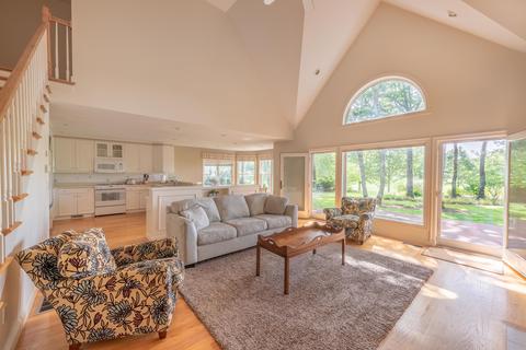 243 Willowbend Dr, Mashpee, MA 02649 photo 5
