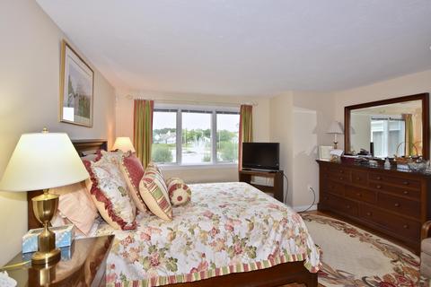8 Ironwood Path, Mashpee, MA 02649 photo 11
