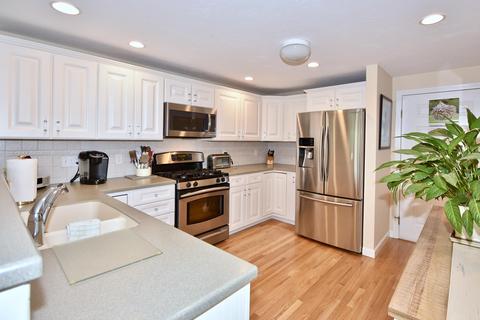 8 Ironwood Path, Mashpee, MA 02649 photo 4