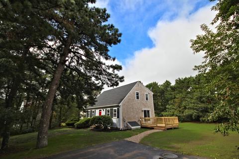 95 Wilann Rd, Mashpee, MA 02649 photo 1