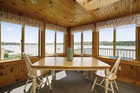 9 Adams St, Wareham, MA 02571 photo 5